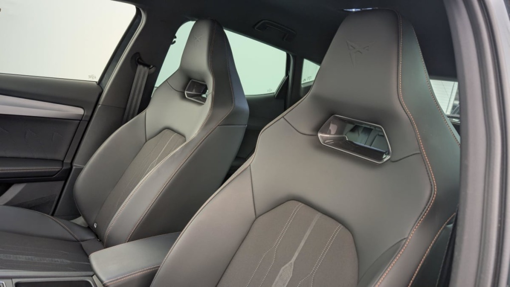 CUPRA FORMENTOR 1.4 E-HYBRID 245 CH DSG6 VZ - ref: 1-333824 - Photo 14