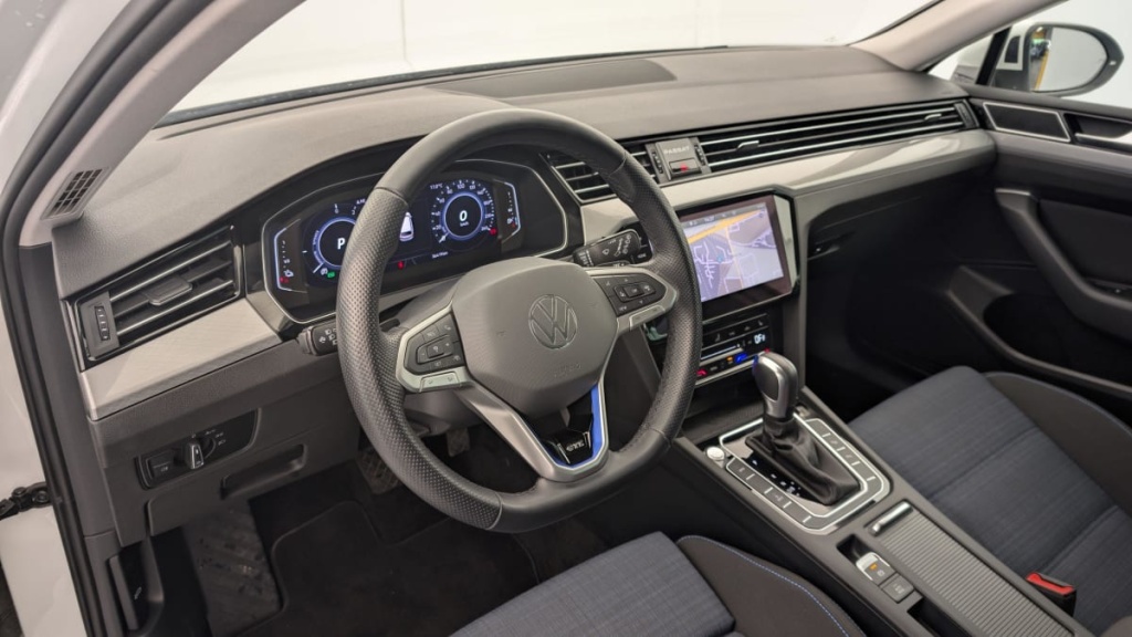 VOLKSWAGEN PASSAT SW 1.4 TSI Hybride Rechargeable DSG6 GTE - ref: 1-333840 - Photo 13