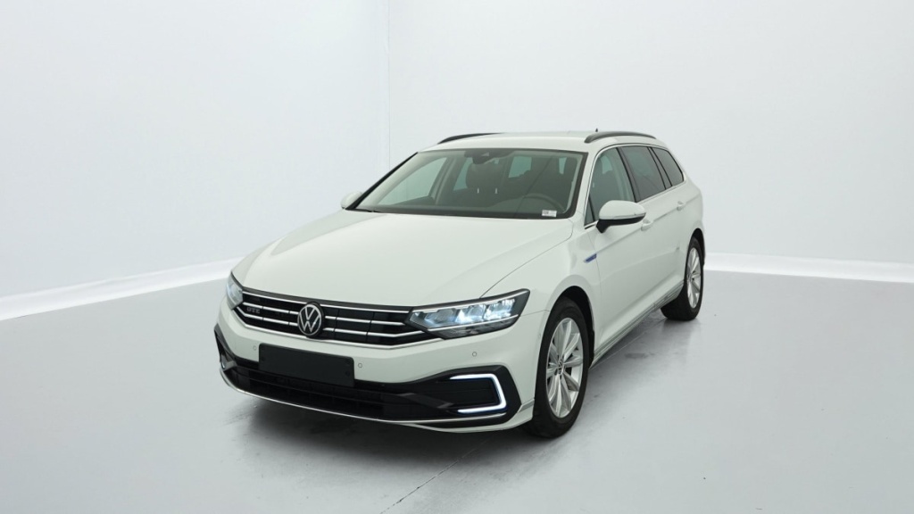 VOLKSWAGEN PASSAT SW 1.4 TSI Hybride Rechargeable DSG6 GTE - ref: 1-333840 - Photo 3