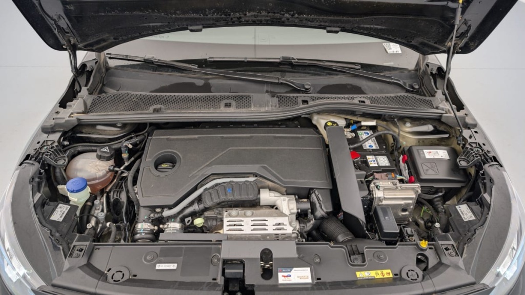 PEUGEOT 208 Hybrid 100 e-DCS6 Allure - ref: 1-334455 - Photo 19