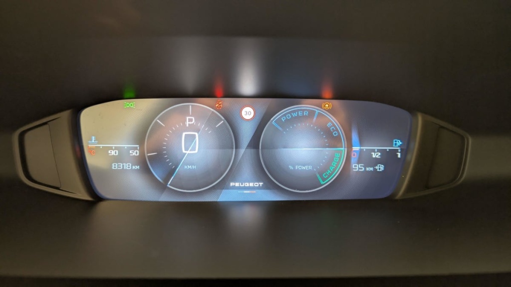 PEUGEOT 408 Hybrid 136 e-DCS6 Allure - ref: 1-334627 - Photo 20
