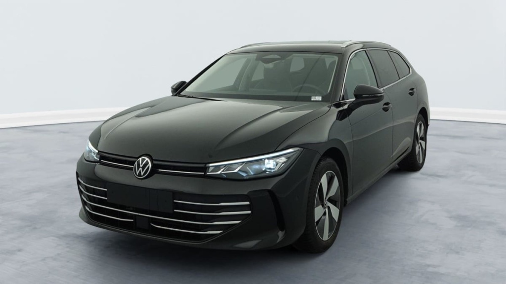 VOLKSWAGEN Passat SW Nouvelle 1.5 ETSI OPF 150 DSG7 LIFE PLUS - ref: 1-334940 - Photo 3