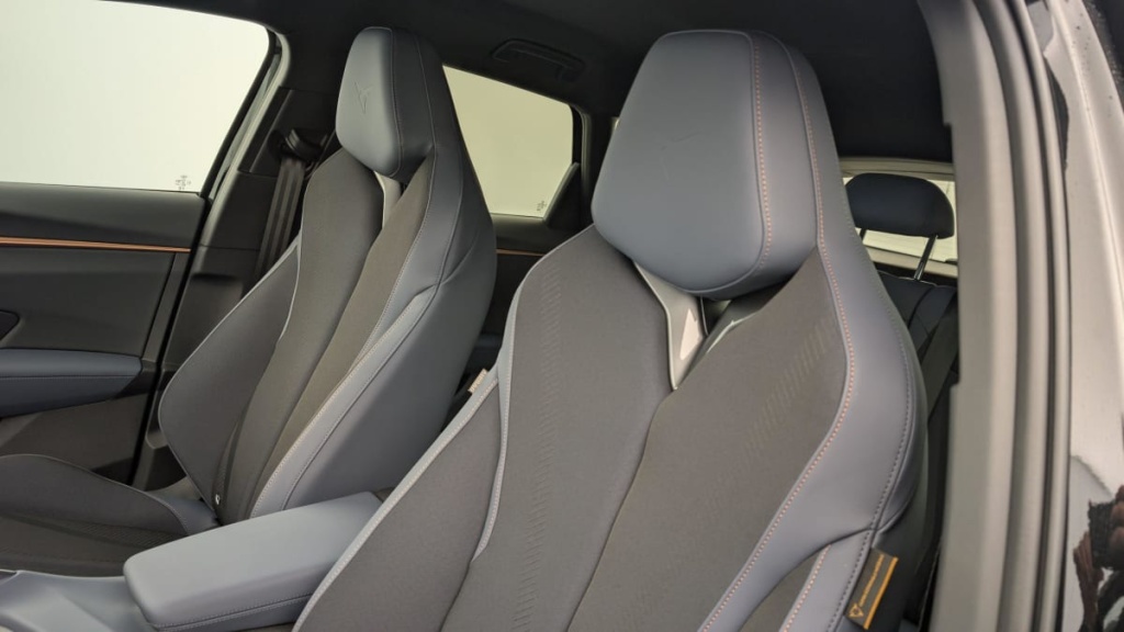 CUPRA Terramar 1.5 eTSI Hybrid 150 ch DSG7 V - ref: 1-335059 - Photo 14