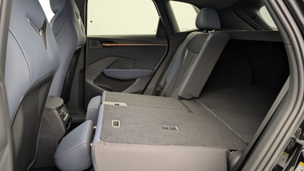 CUPRA Terramar 1.5 eTSI Hybrid 150 ch DSG7 V - ref: 1-335109 - Photo 10
