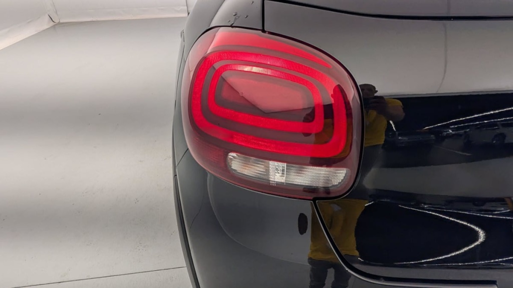 CITROEN C3 PureTech 110 BVM6 Plus - ref: 1-335148 - Photo 17