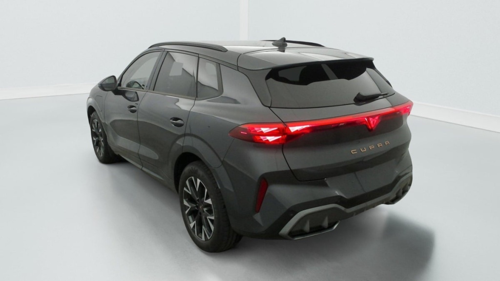 CUPRA Terramar 1.5 eHybrid 204 ch DSG6 V - ref: 1-335570 - Photo 5