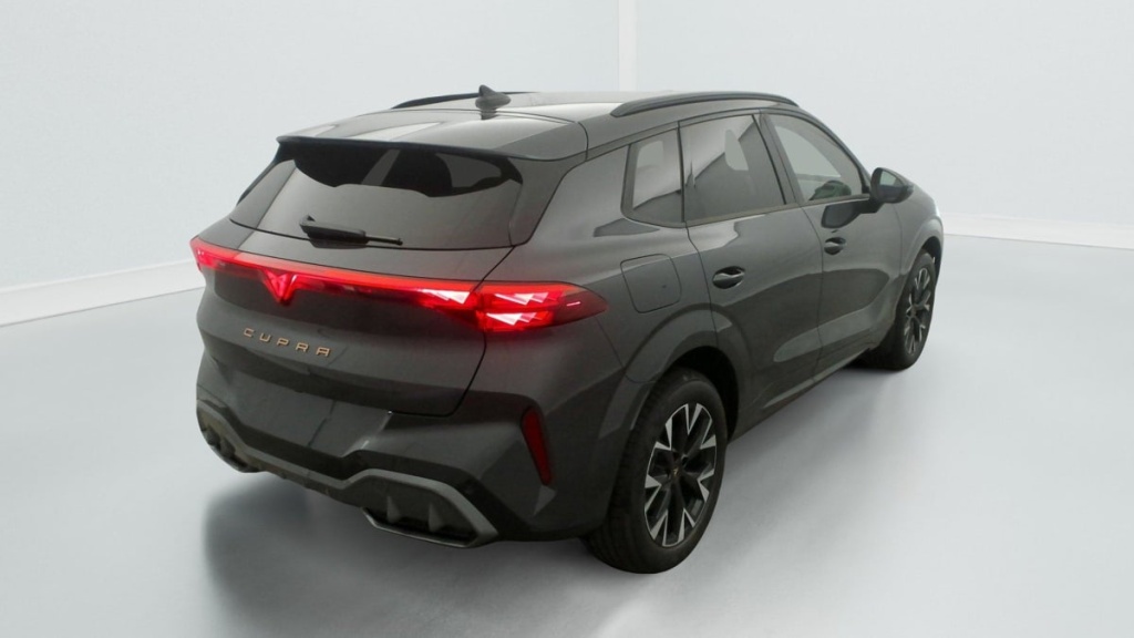 CUPRA Terramar 1.5 eHybrid 204 ch DSG6 V - ref: 1-335570 - Photo 7