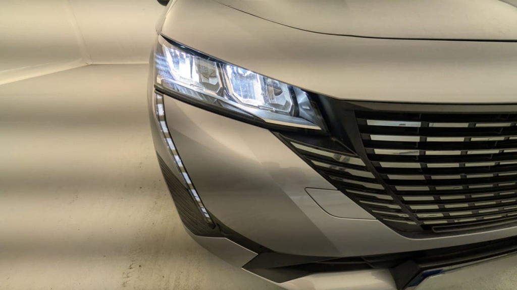 PEUGEOT 308 PureTech 130ch S S BVM6 Allure - ref: 1-335944 - Photo 12