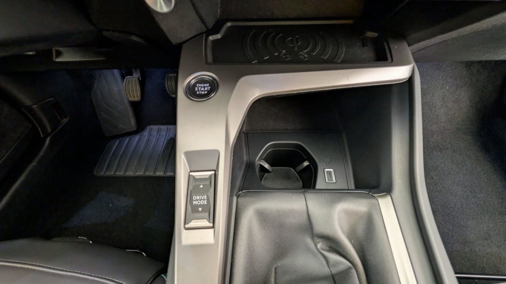 PEUGEOT 308 PureTech 130ch S S BVM6 Allure - ref: 1-335944 - Photo 15
