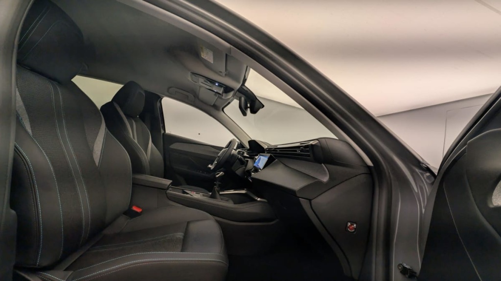 PEUGEOT 308 PureTech 130ch S S BVM6 Allure - ref: 1-335947 - Photo 7