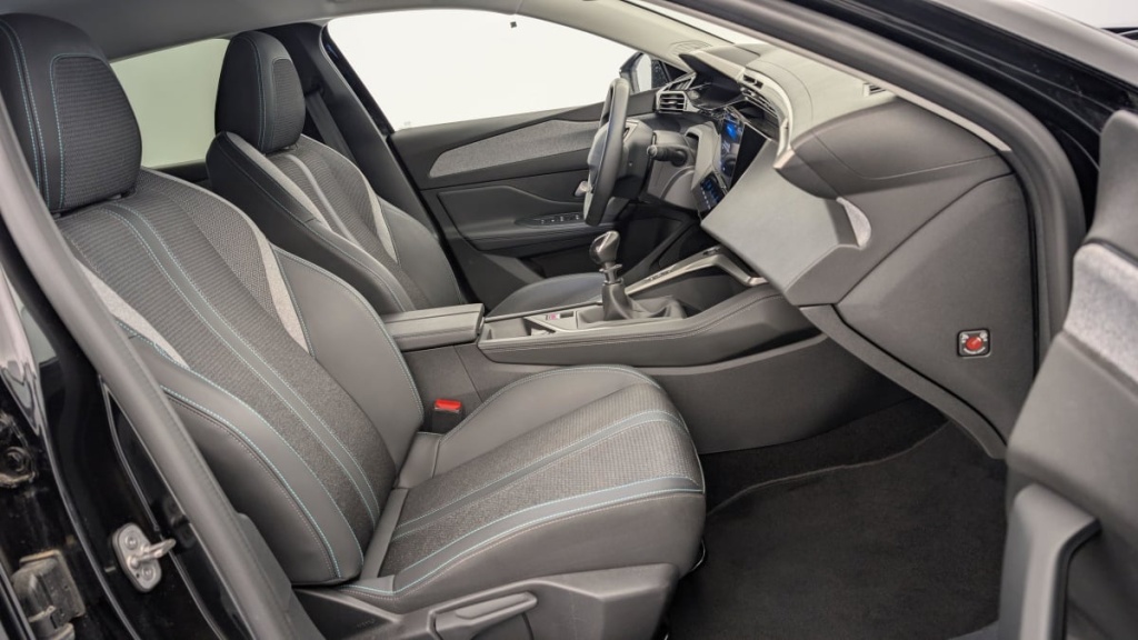 PEUGEOT 308 PureTech 130ch S S BVM6 Allure - ref: 1-335960 - Photo 7