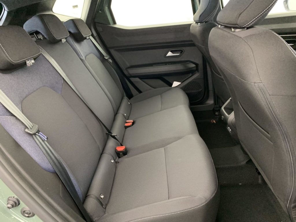 DACIA Duster TCe 130 4x4 Expression - ref: 1-335969 - Photo 2