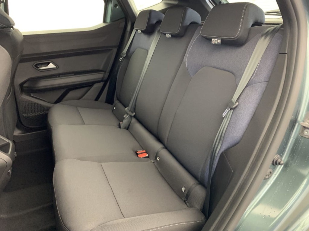 DACIA Duster TCe 130 4x4 Expression - ref: 1-335985 - Photo 16