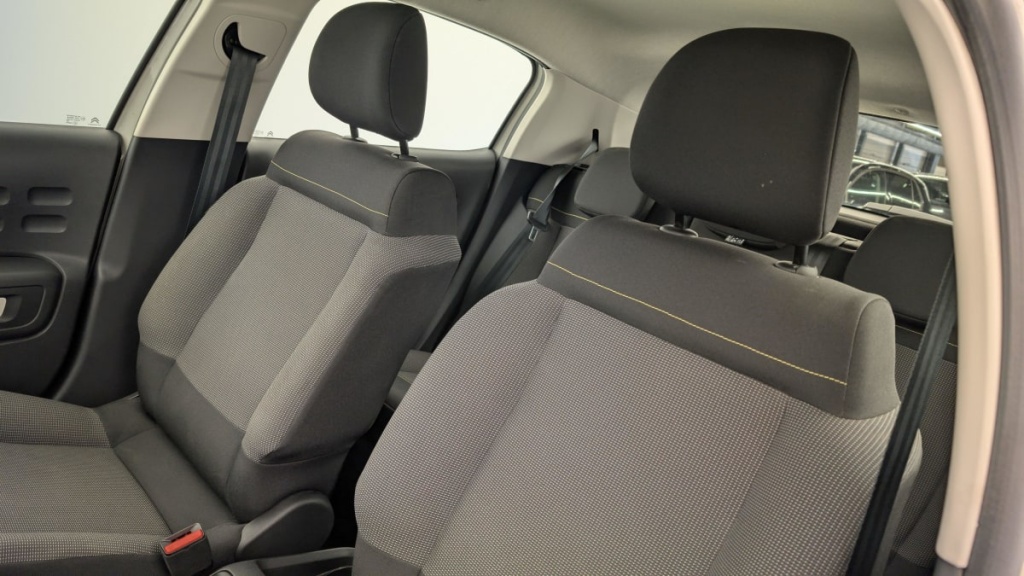 CITROEN C3 PureTech 110 BVM6 Plus - ref: 1-336001 - Photo 16