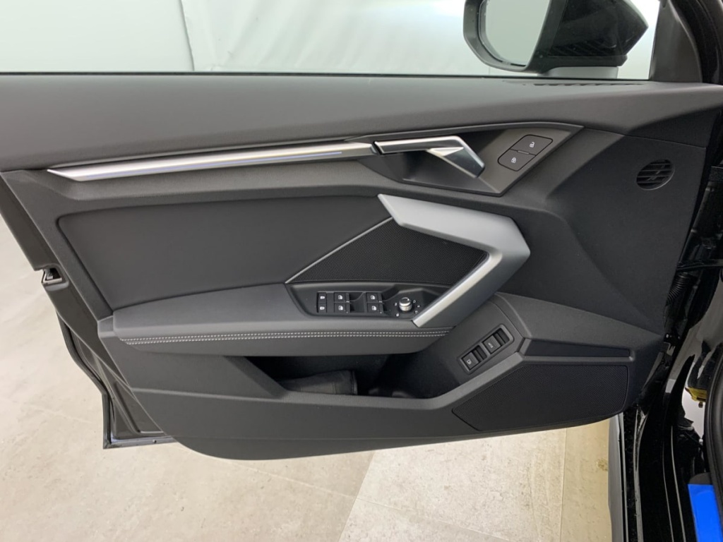 AUDI A3 SPORTBACK NOUVELLE 45 TFSI E HYBRIDE RECHARGEABLE 272 S TRONIC 6 S LINE - ref: 1-336118 - Photo 20