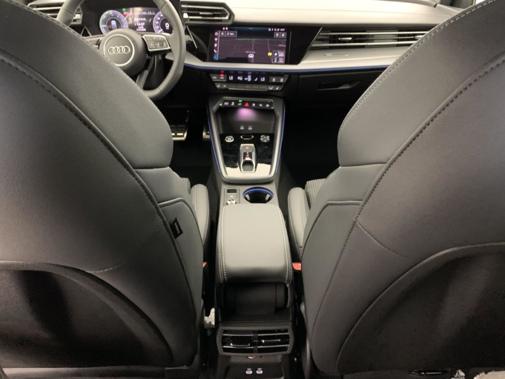 AUDI A3 SPORTBACK NOUVELLE 45 TFSI E HYBRIDE RECHARGEABLE 272 S TRONIC 6 S LINE - ref: 1-336123 - Photo 19