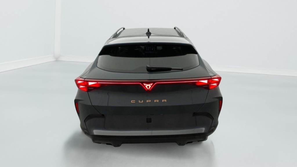 CUPRA FORMENTOR NOUVEAU 1.5 ETSI HYBRID 150 CH DSG7 V - ref: 1-336200 - Photo 6