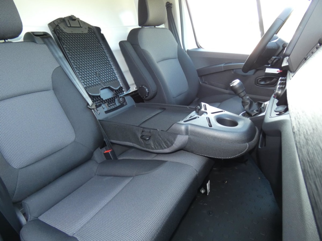 RENAULT TRAFIC FOURGON L2H1 3T BLUE DCI 130 GSR2 ADVANCE - ref: 1-336715 - Photo 11