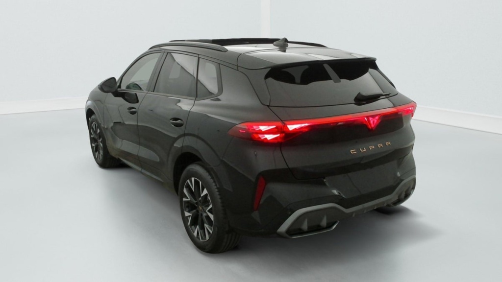 CUPRA Terramar 1.5 eTSI Hybrid 150 ch DSG7 V - ref: 1-336976 - Photo 5