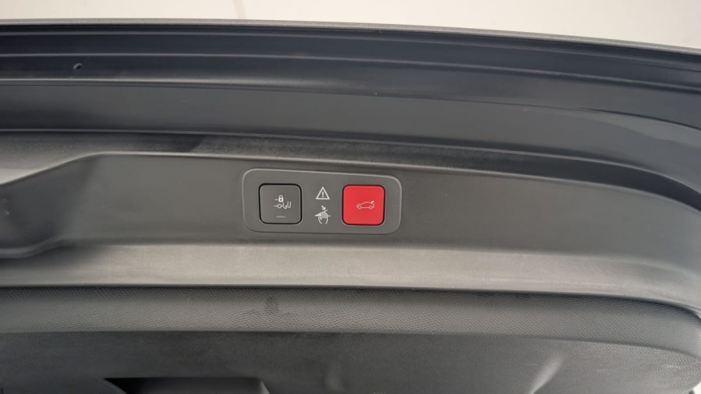 PEUGEOT 5008 PureTech 130ch S S BVM6 Allure Pack - ref: 1-337097 - Photo 20