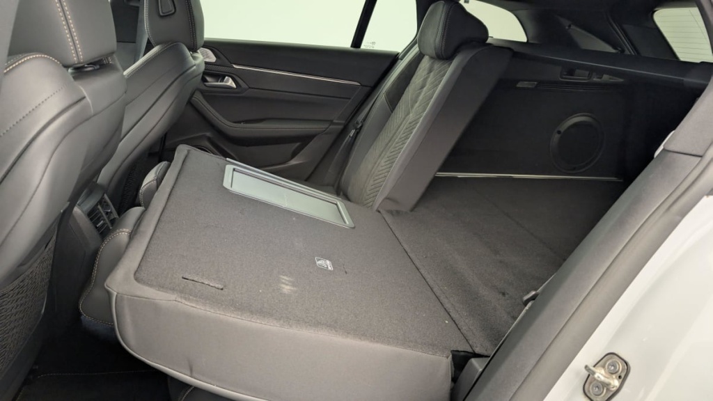 PEUGEOT 508 SW PureTech 130 ch S S EAT8 GT Pack - ref: 1-337139 - Photo 10