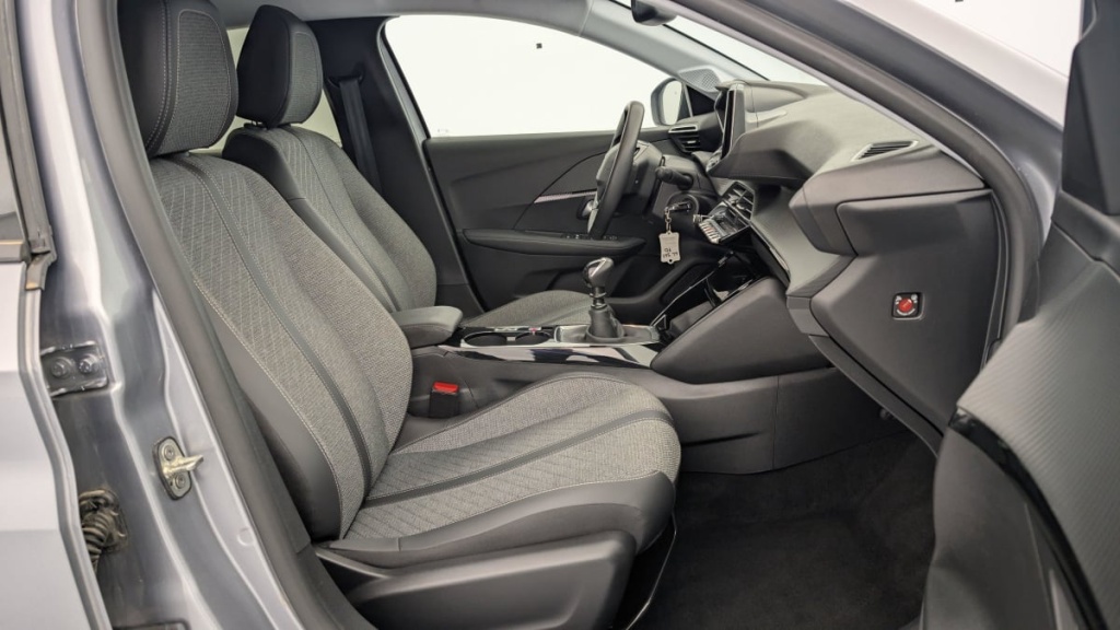 PEUGEOT 208 PureTech 100 S S BVM6 Allure - ref: 1-337199 - Photo 9