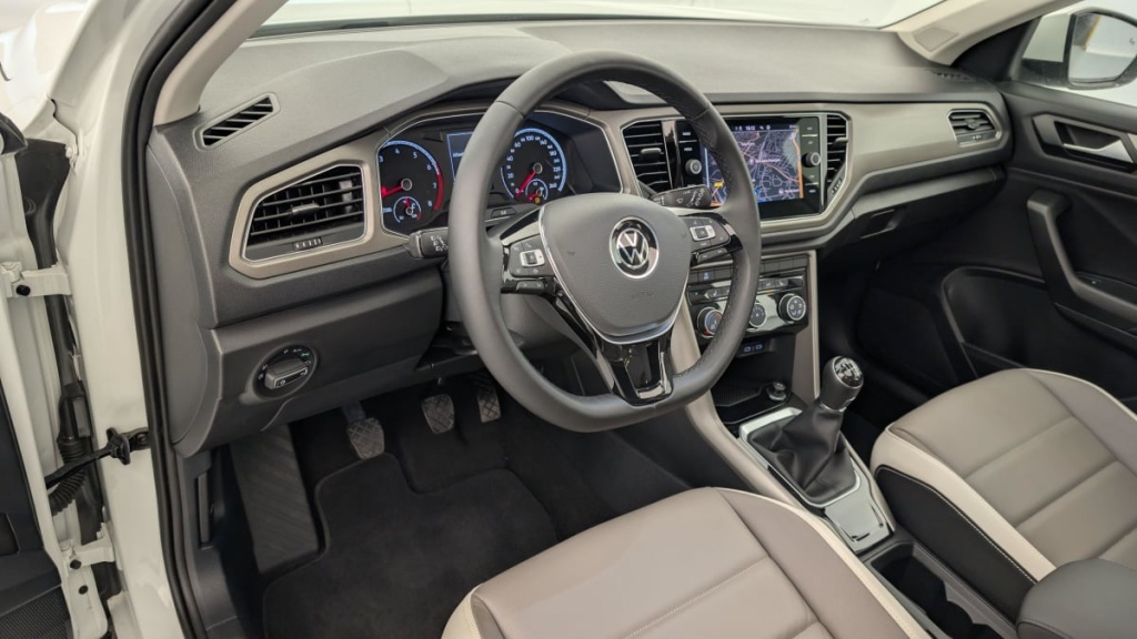 VOLKSWAGEN T-ROC 1.5 TSI 150 EVO Start Stop BVM6 Lounge - ref: 1-337279 - Photo 15