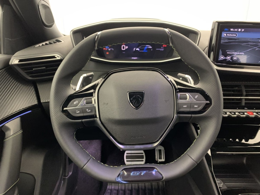 PEUGEOT 2008 Hybrid 145 e-DCS6 GT - ref: 1-337290 - Photo 14