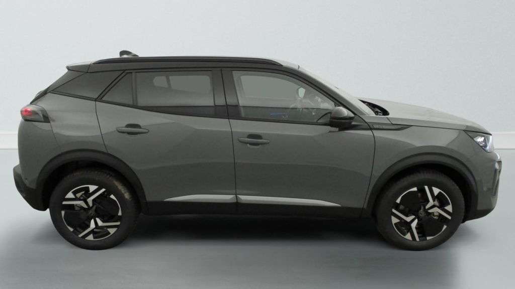 PEUGEOT 2008 Hybrid 145 e-DCS6 GT - ref: 1-337317 - Photo 8