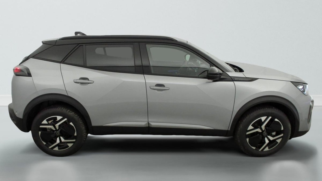 PEUGEOT 2008 Hybrid 145 e-DCS6 GT - ref: 1-337319 - Photo 8