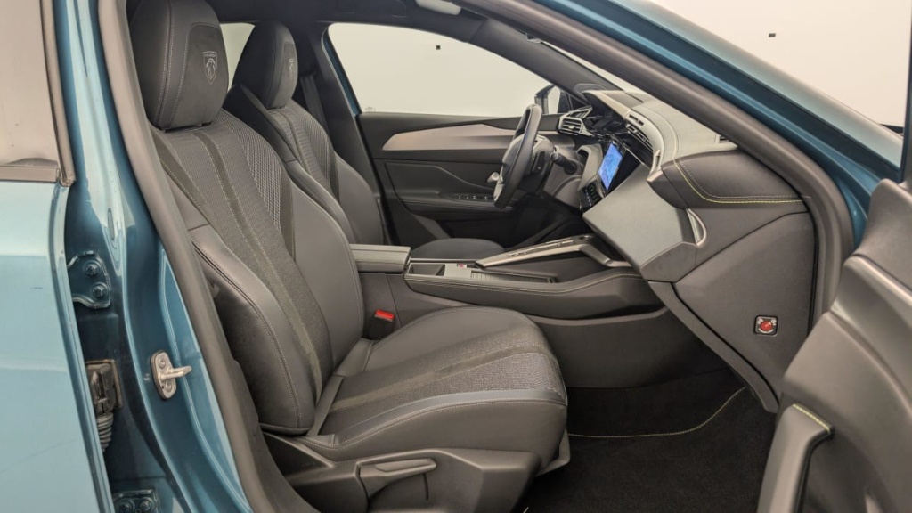 PEUGEOT 308 SW PureTech 130ch S S EAT8 GT - ref: 1-337370 - Photo 9