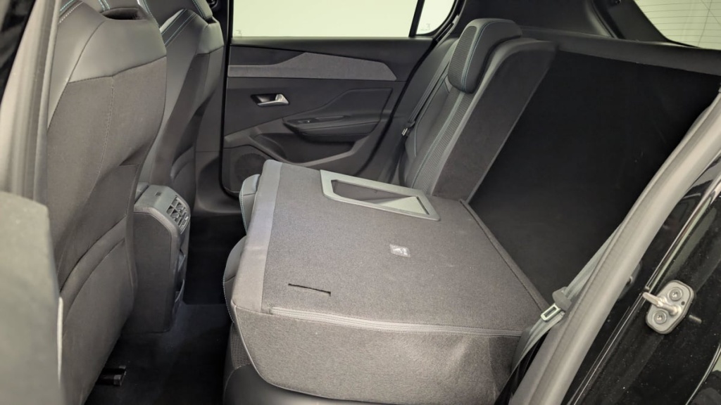 PEUGEOT 308 PureTech 130ch S S EAT8 Allure - ref: 1-337392 - Photo 12