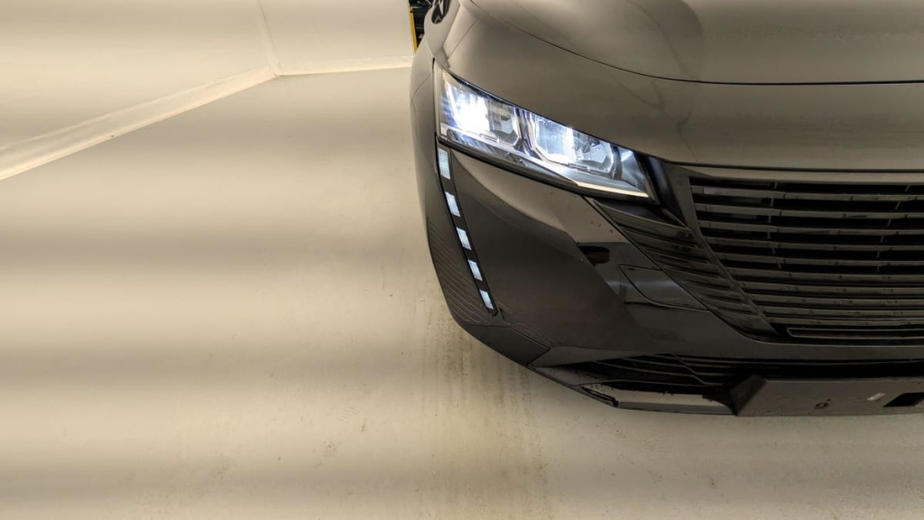 PEUGEOT 308 PureTech 130ch S S EAT8 Active Pack - ref: 1-337424 - Photo 16