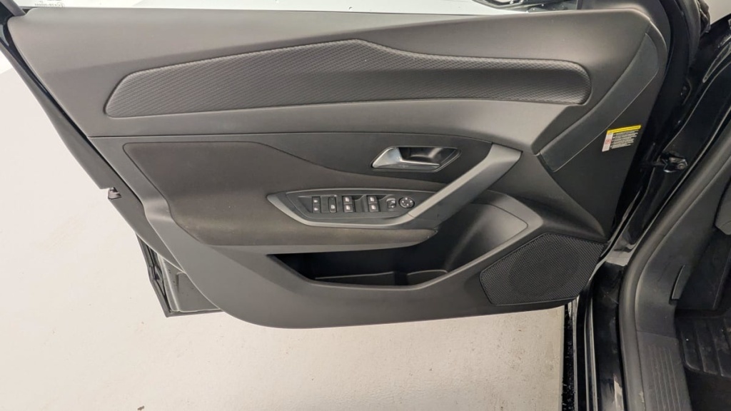 PEUGEOT 308 PureTech 130ch S S EAT8 Active Pack - ref: 1-337424 - Photo 18