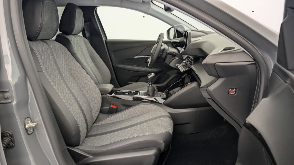 PEUGEOT 208 PureTech 100 S S BVM6 Allure - ref: 1-337461 - Photo 9