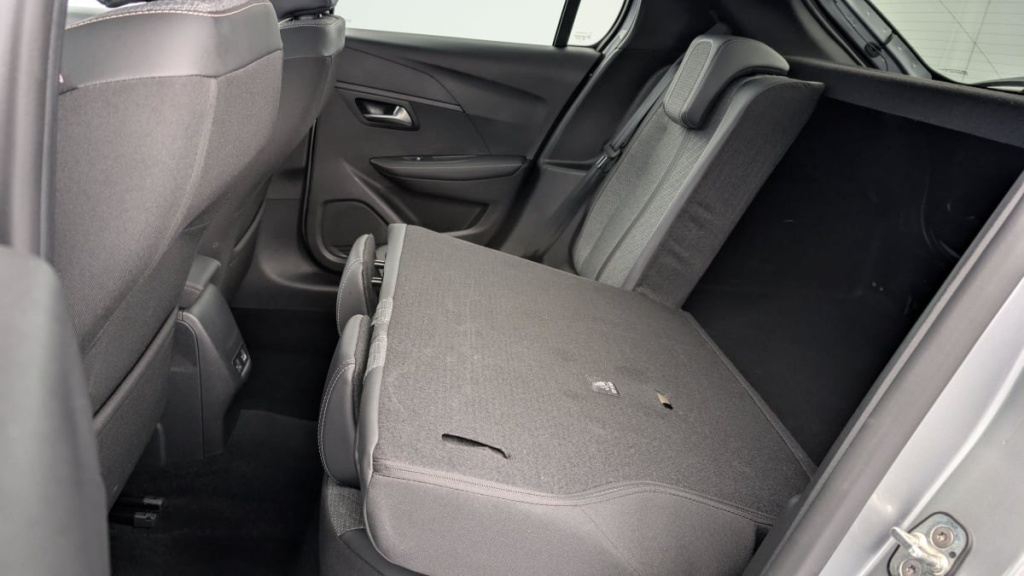 PEUGEOT 208 PureTech 100 S S BVM6 Allure - ref: 1-337466 - Photo 12