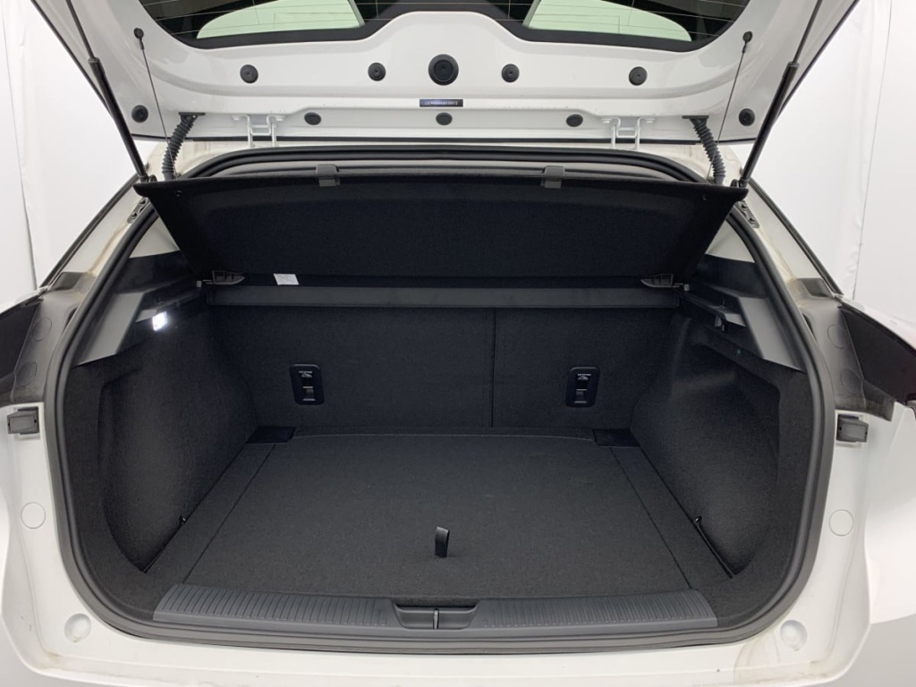 MG MG4 ELECTRIC 64KWH - 150 KW 2WD LUXURY - ref: 1-337478 - Photo 9