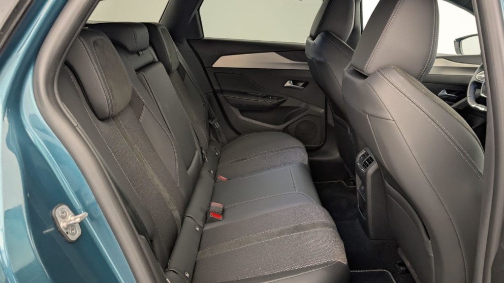PEUGEOT 308 SW PureTech 130ch S S EAT8 GT - ref: 1-337518 - Photo 8