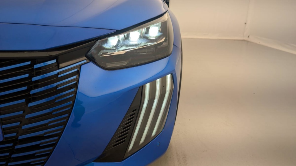 PEUGEOT 208 PureTech 100 S S BVM6 GT - ref: 1-337520 - Photo 20