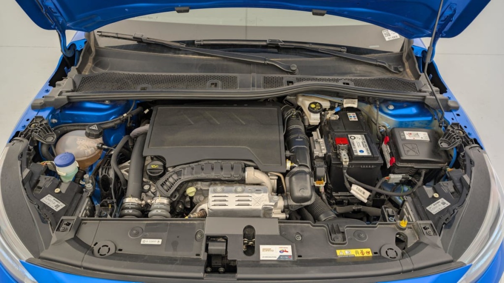 PEUGEOT 208 PureTech 100 S S BVM6 GT - ref: 1-337524 - Photo 19
