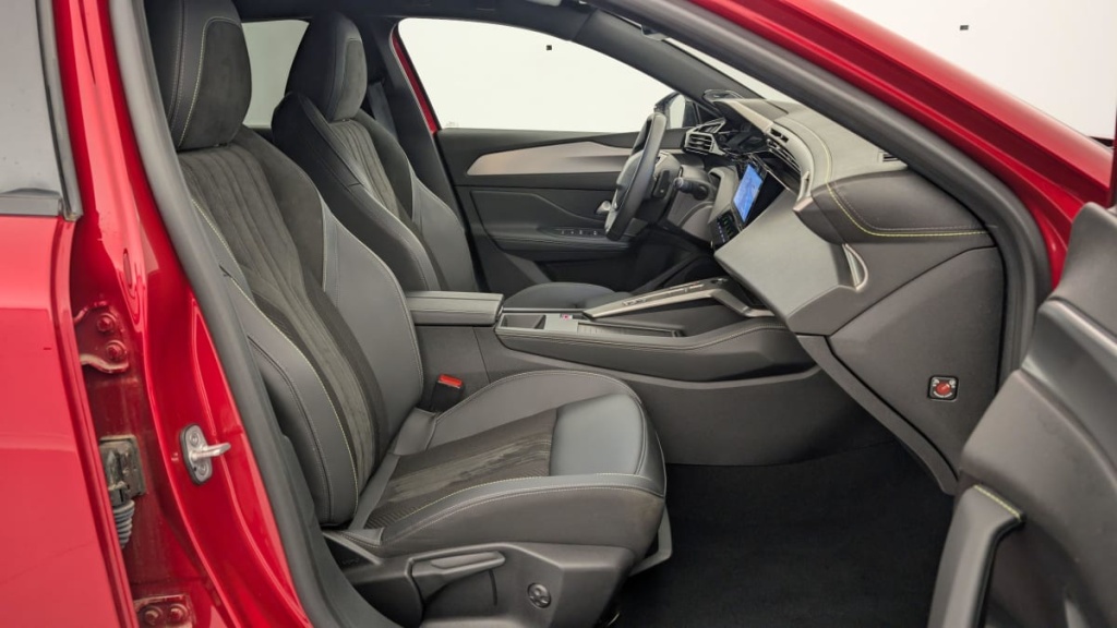 PEUGEOT 308 SW PureTech 130ch S S EAT8 GT - ref: 1-337544 - Photo 9