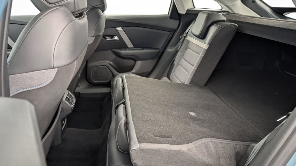 CITROEN C4 PureTech 130 EAT8 Plus - ref: 1-337678 - Photo 10