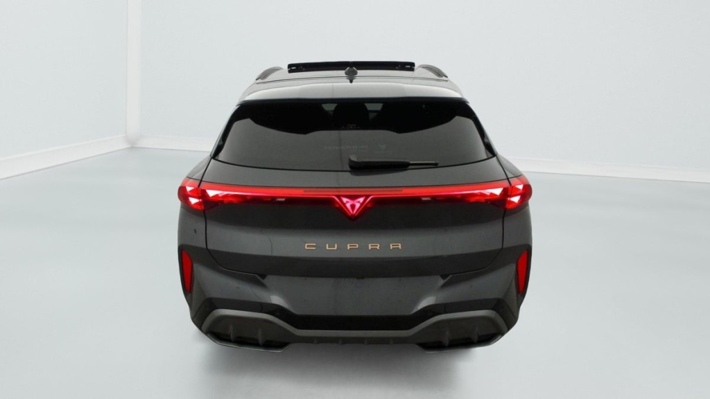 CUPRA Terramar 1.5 eTSI Hybrid 150 ch DSG7 V - ref: 1-337693 - Photo 6