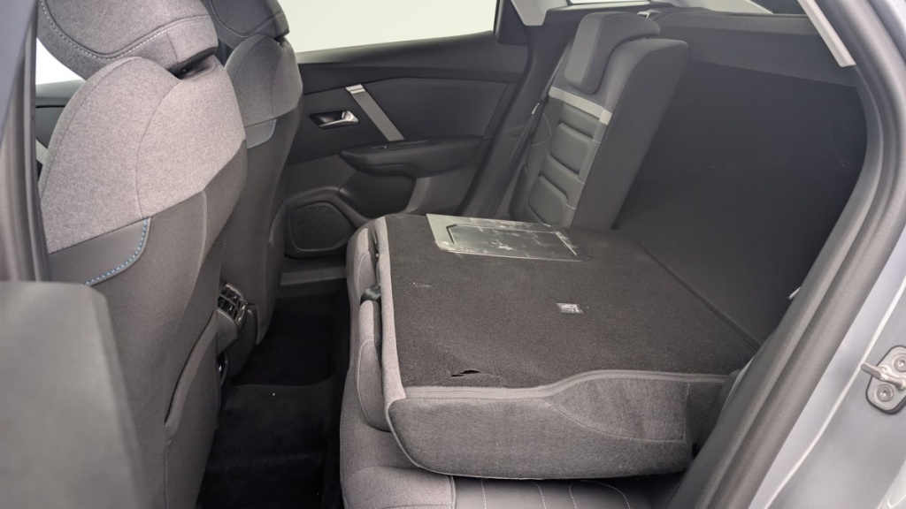 CITROEN C4 PureTech 130 EAT8 Max - ref: 1-337741 - Photo 12