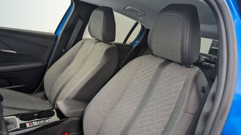 PEUGEOT 208 PureTech 100 S S BVM6 Allure - ref: 1-337824 - Photo 16
