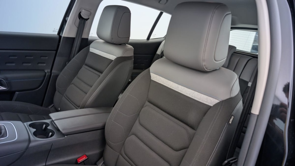 CITROEN C5 AIRCROSS PureTech 130 S S BVM6 Feel - ref: 1-337888 - Photo 16