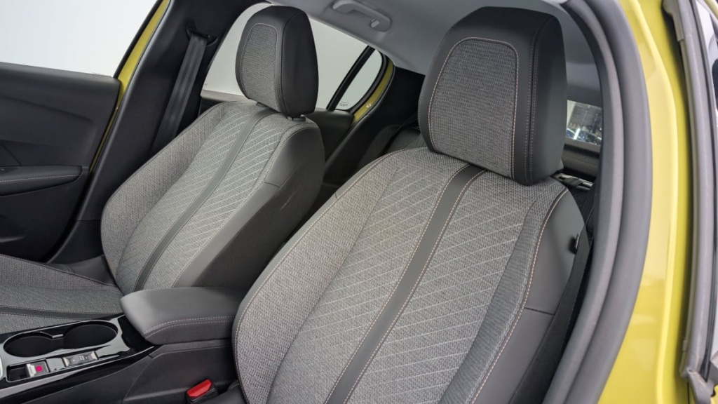 PEUGEOT 208 PureTech 100 S S BVM6 Allure - ref: 1-337899 - Photo 16