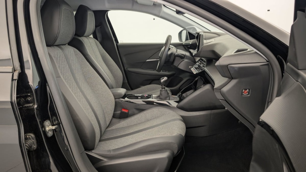 PEUGEOT 208 PureTech 100 S S BVM6 Allure - ref: 1-337929 - Photo 9