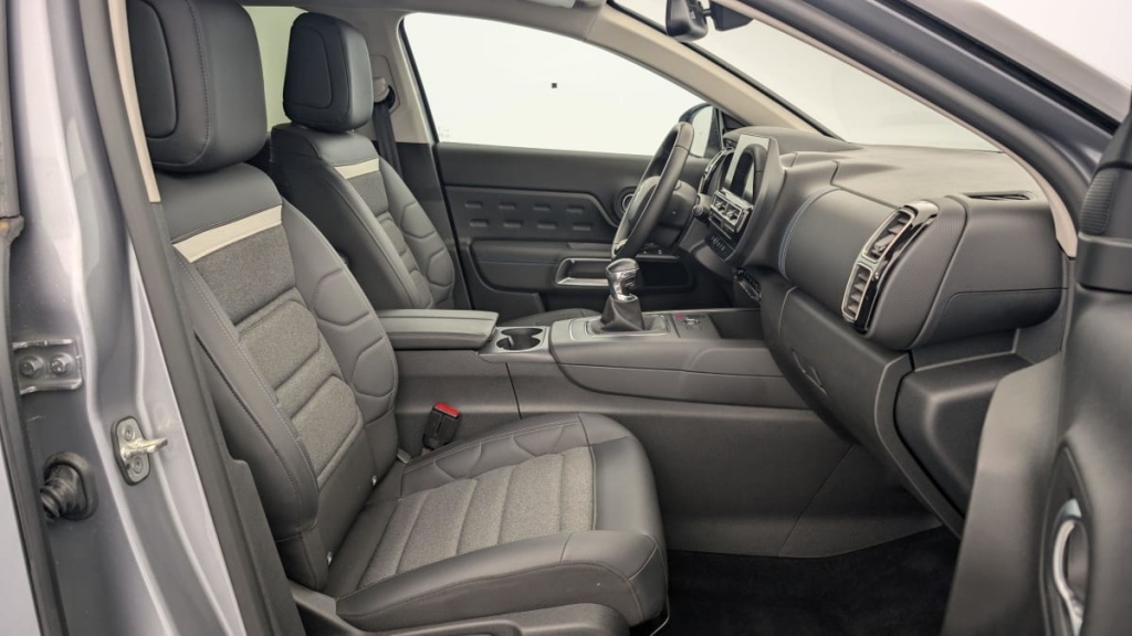 CITROEN C5 Aircross PureTech 130 BVM6 Plus - ref: 1-337942 - Photo 9