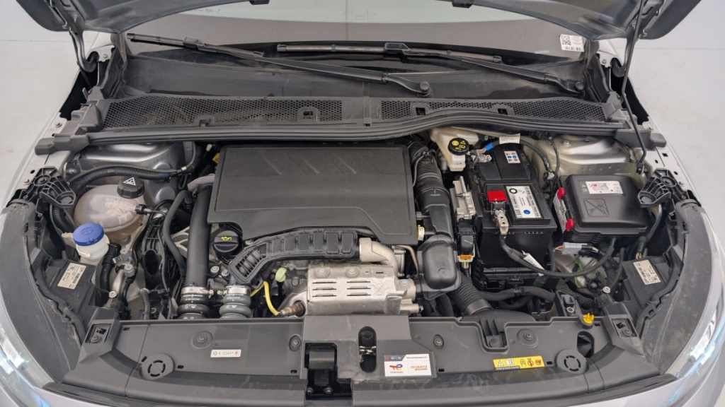 PEUGEOT 208 PureTech 100 S S BVM6 Allure - ref: 1-337970 - Photo 19